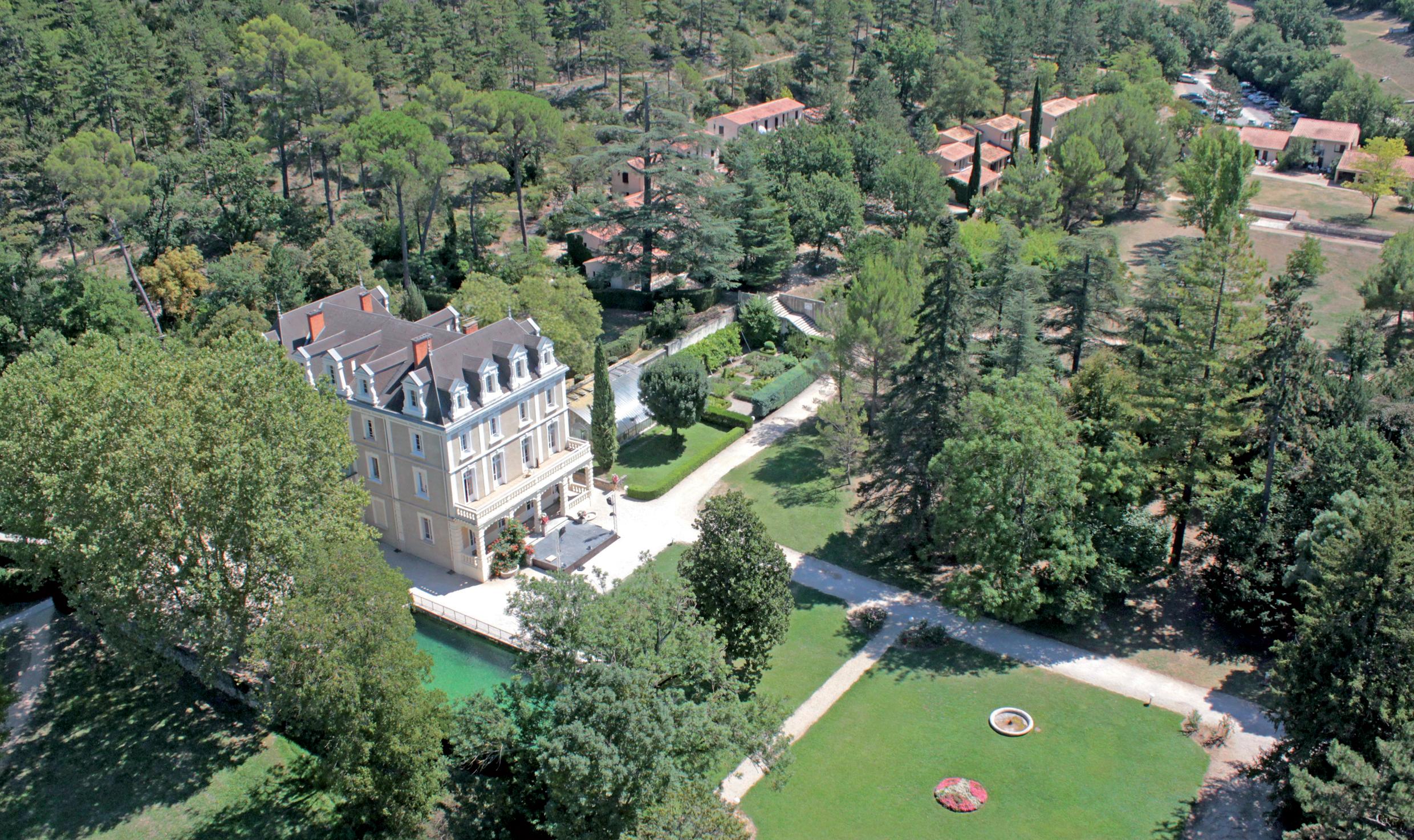 Club Vacances Bleues Domaine De Chateau Laval Greoux-les-Bains Exterior photo