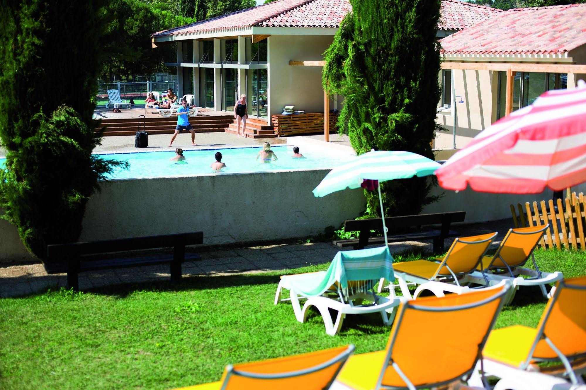Club Vacances Bleues Domaine De Chateau Laval Greoux-les-Bains Exterior photo